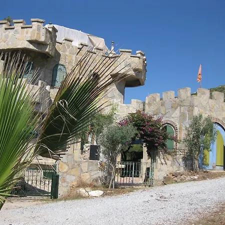 Kale Villa *